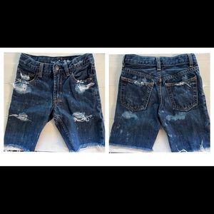 Gap distressed boy shorts